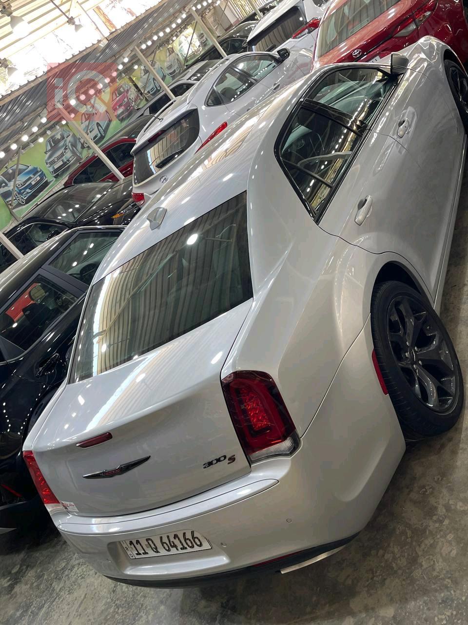 Chrysler 300